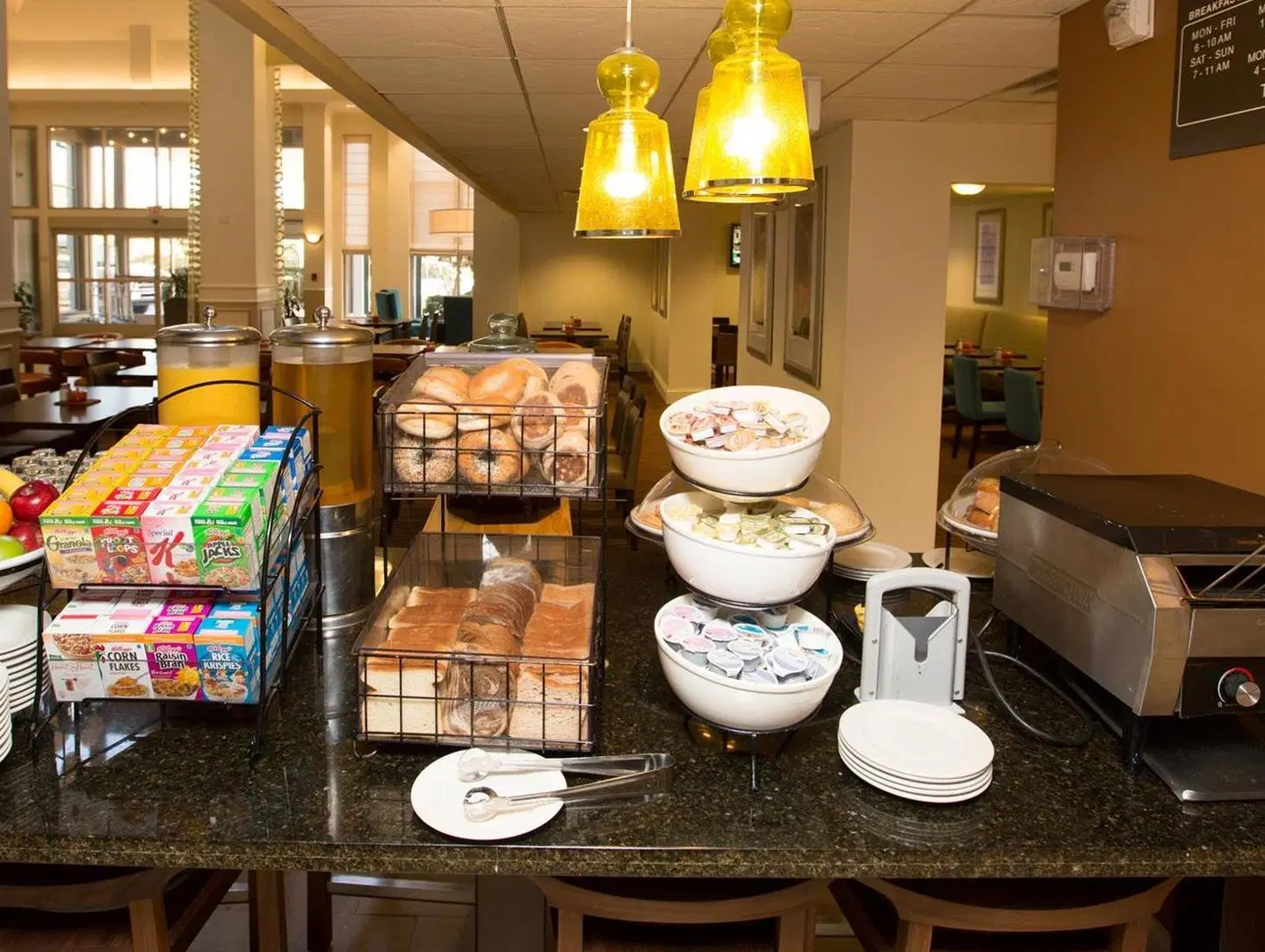 Hilton Garden Inn Dallas/Market Center Restaurant