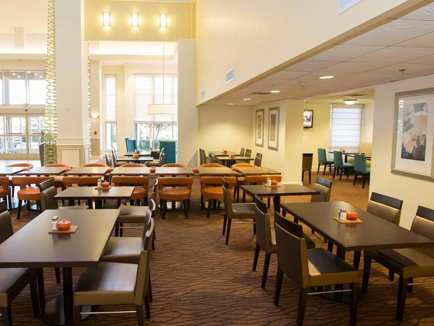 Hilton Garden Inn Dallas/Market Center Restaurant