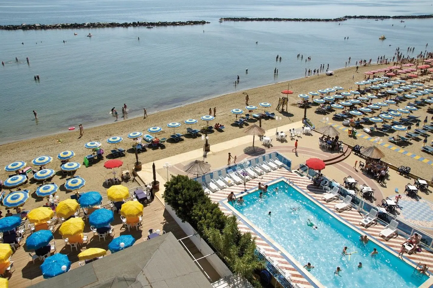 Club Hotel Bikini & Tropicana OUTDOOR_POOL