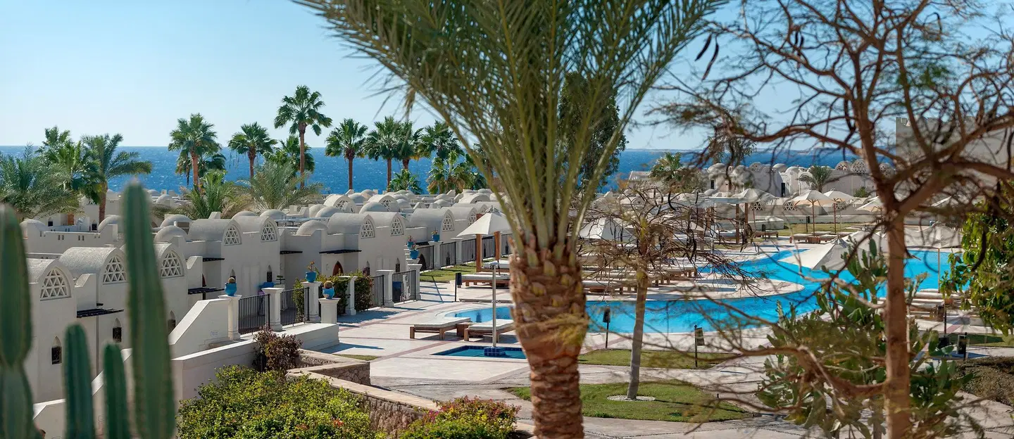 Reef Oasis Beach Resort OUTDOOR_POOL