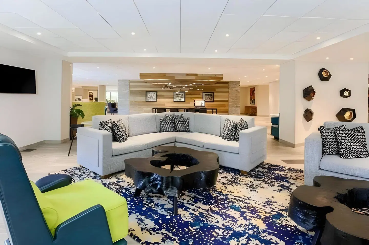 DoubleTree by Hilton Hotel Austin - University Area LOUNGE_LOBBY