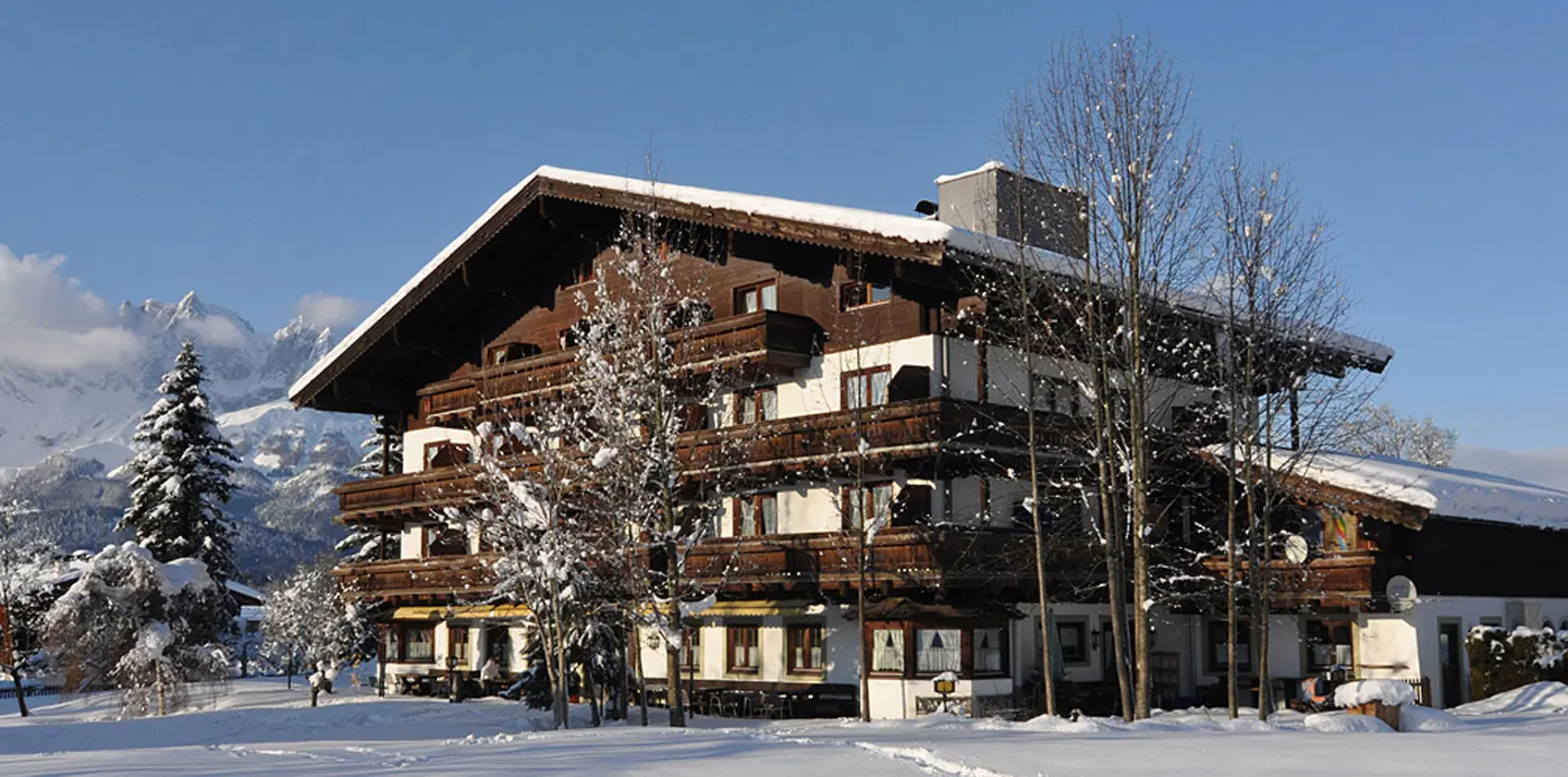 Kaiserhotel Kitzbühler Alpen EXTERIOR