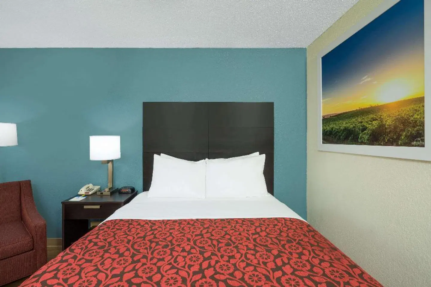 Days Inn by Wyndham Raleigh Midtown ROOM_EXAMPLE