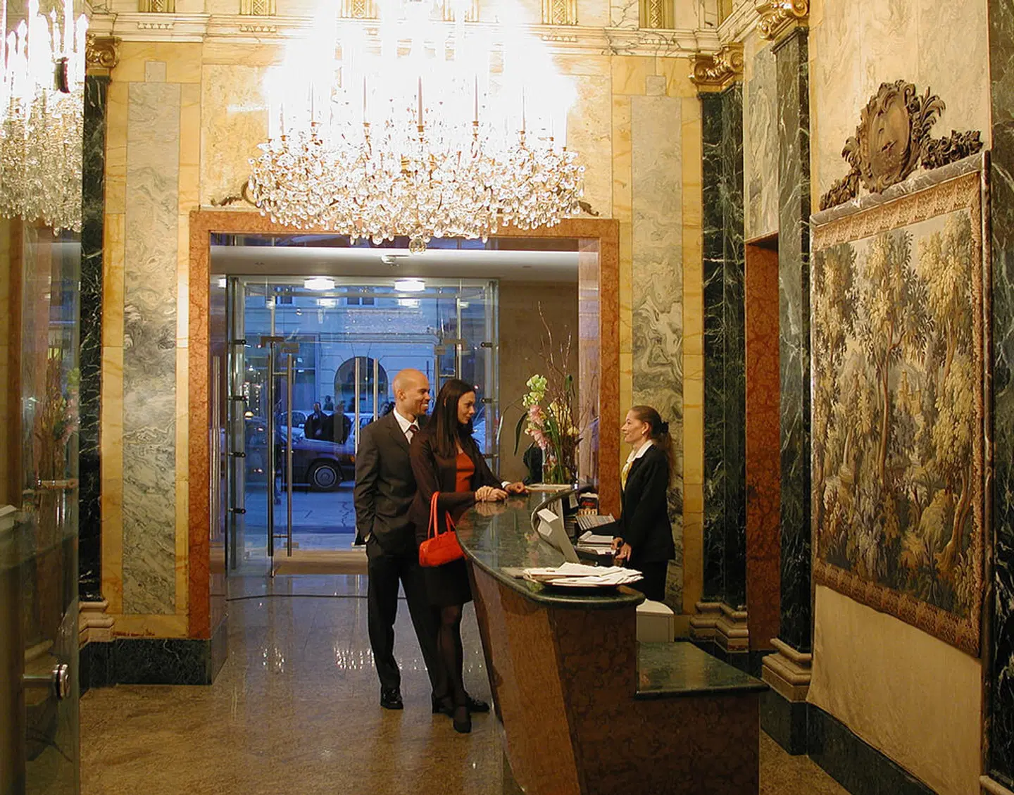 Ambassador LOUNGE_LOBBY