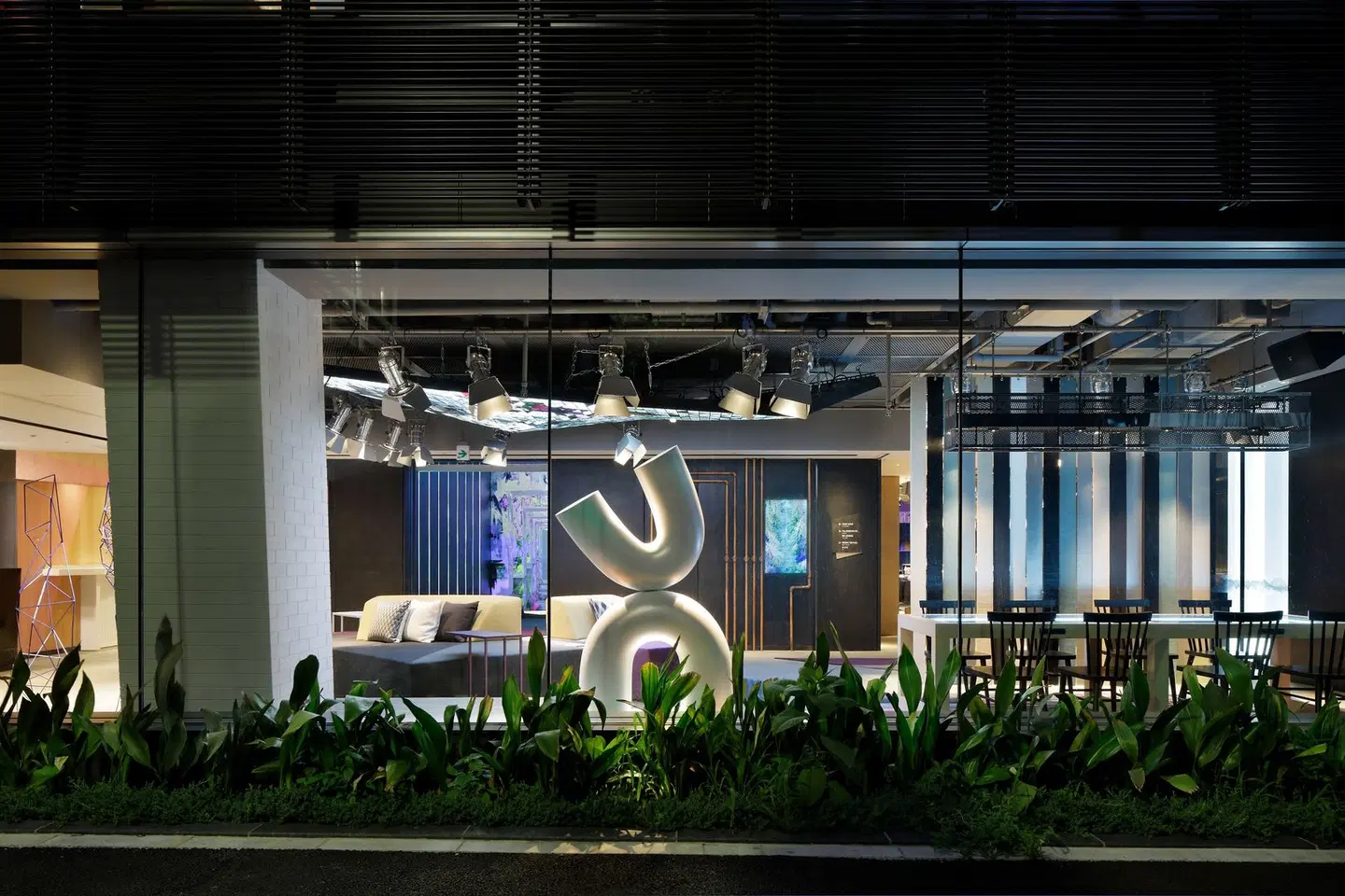 Aloft Tokyo Ginza EXTERIOR