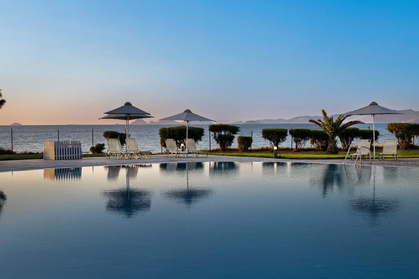 White Olive Marine Aquapark OUTDOOR_POOL