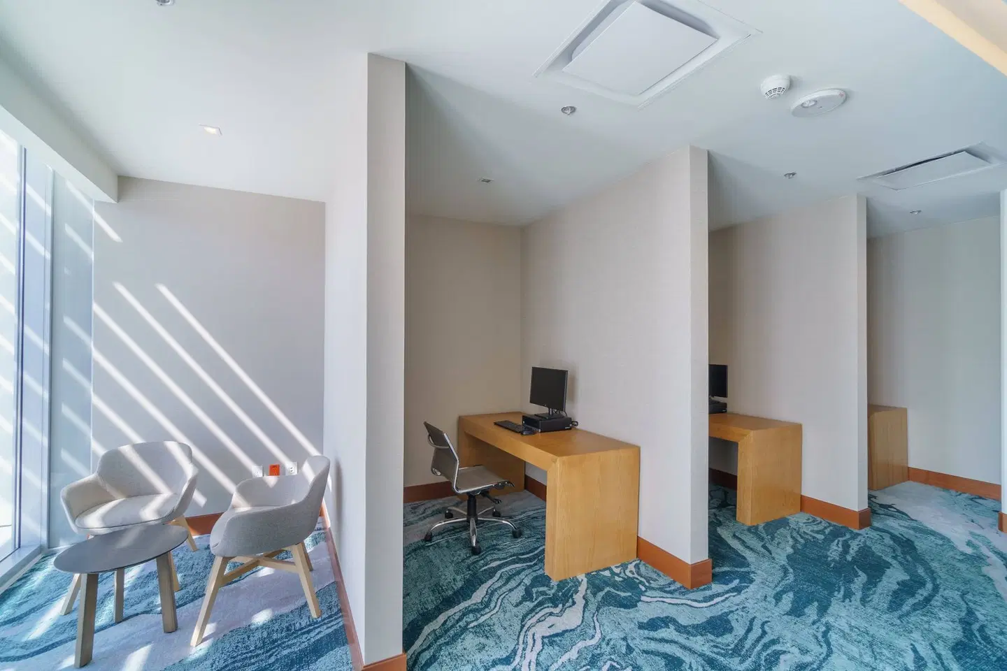 Renaissance Cancun Resort & Marina Hallenbad