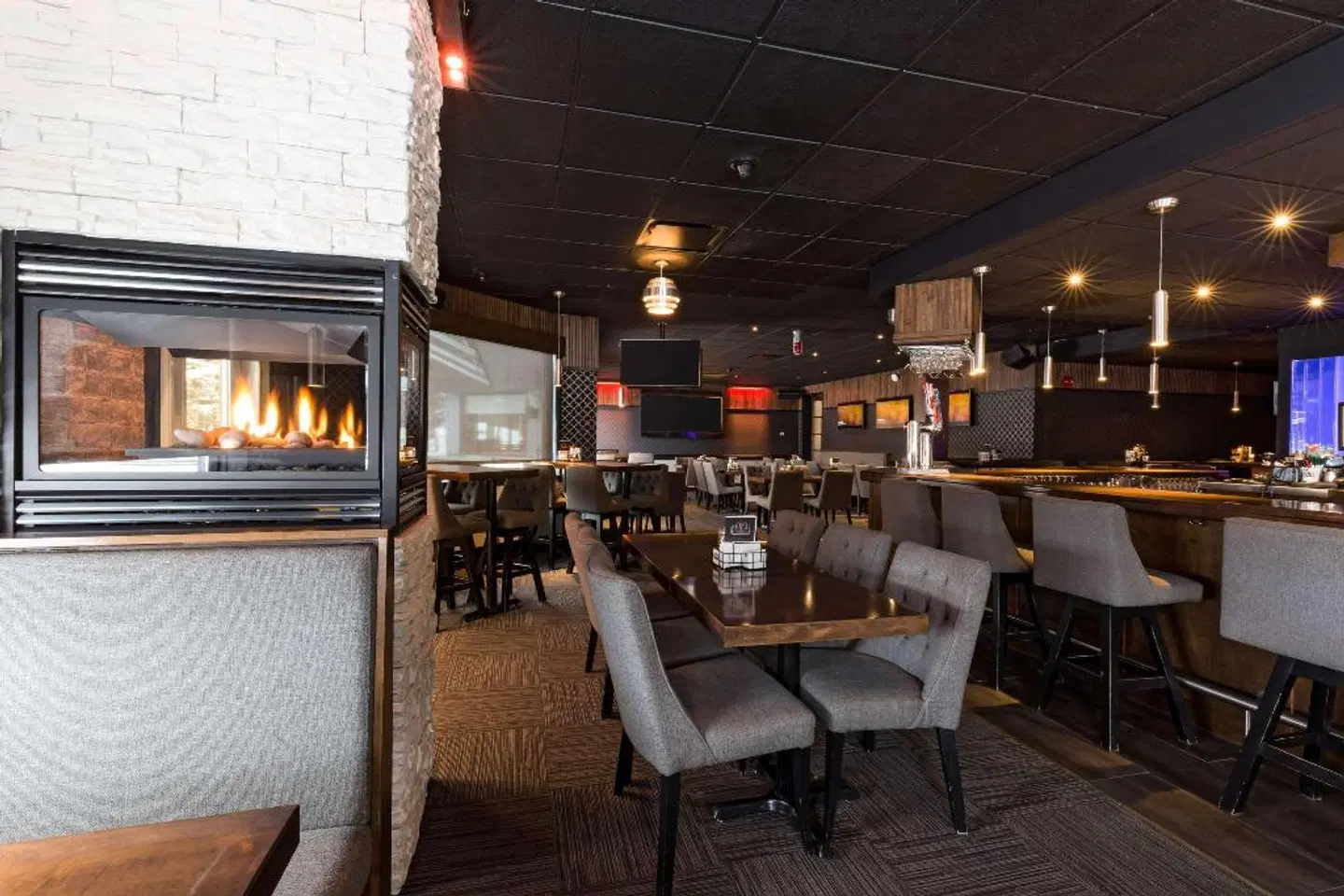 Quality Inn & Suites Matane Bar