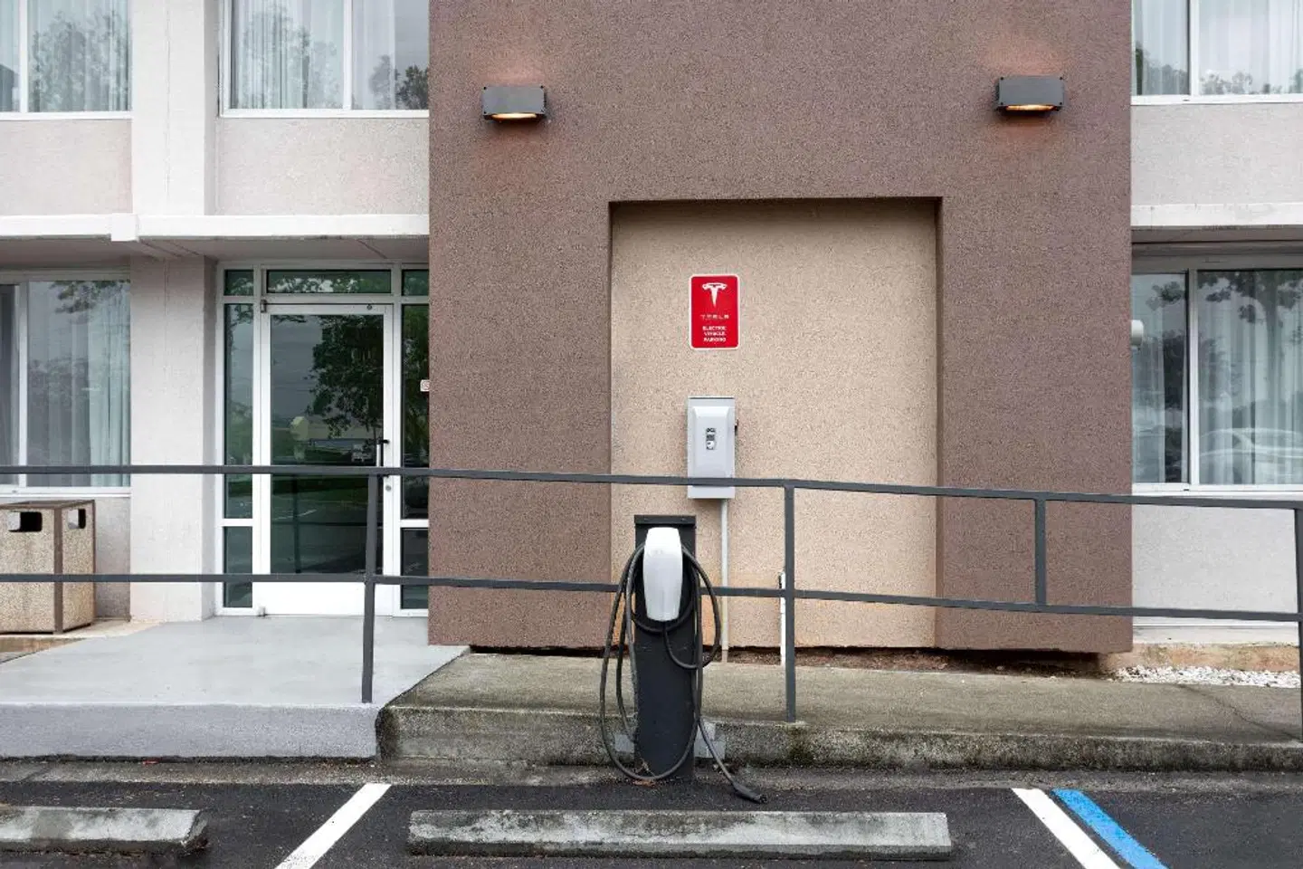 Wyndham Garden Tallahassee Capitol HEALTH_BEAUTY