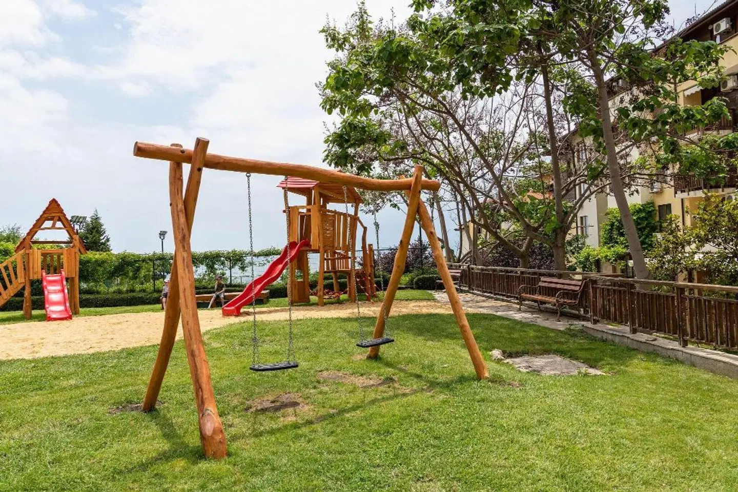 Garden of Eden Complex Garten