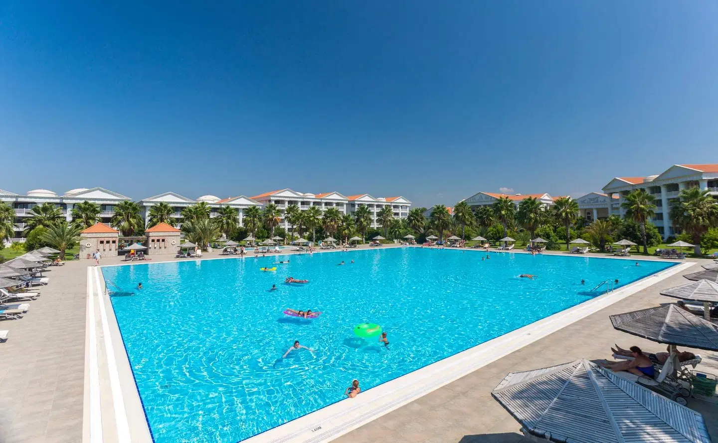 Defne Kumul Deluxe OUTDOOR_POOL