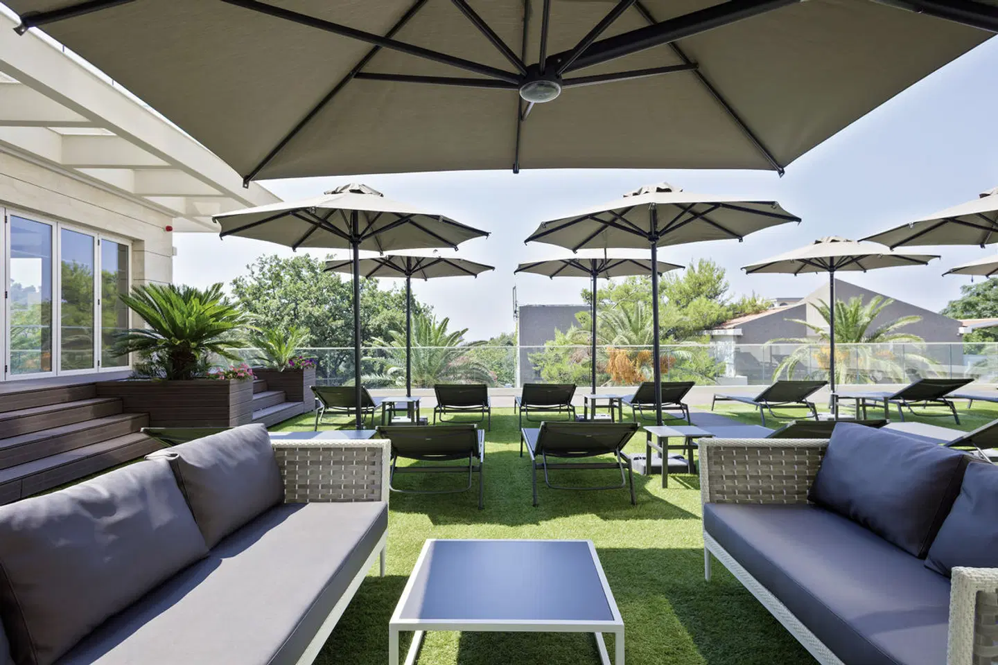 AMI Budva Petrovac Terrasse