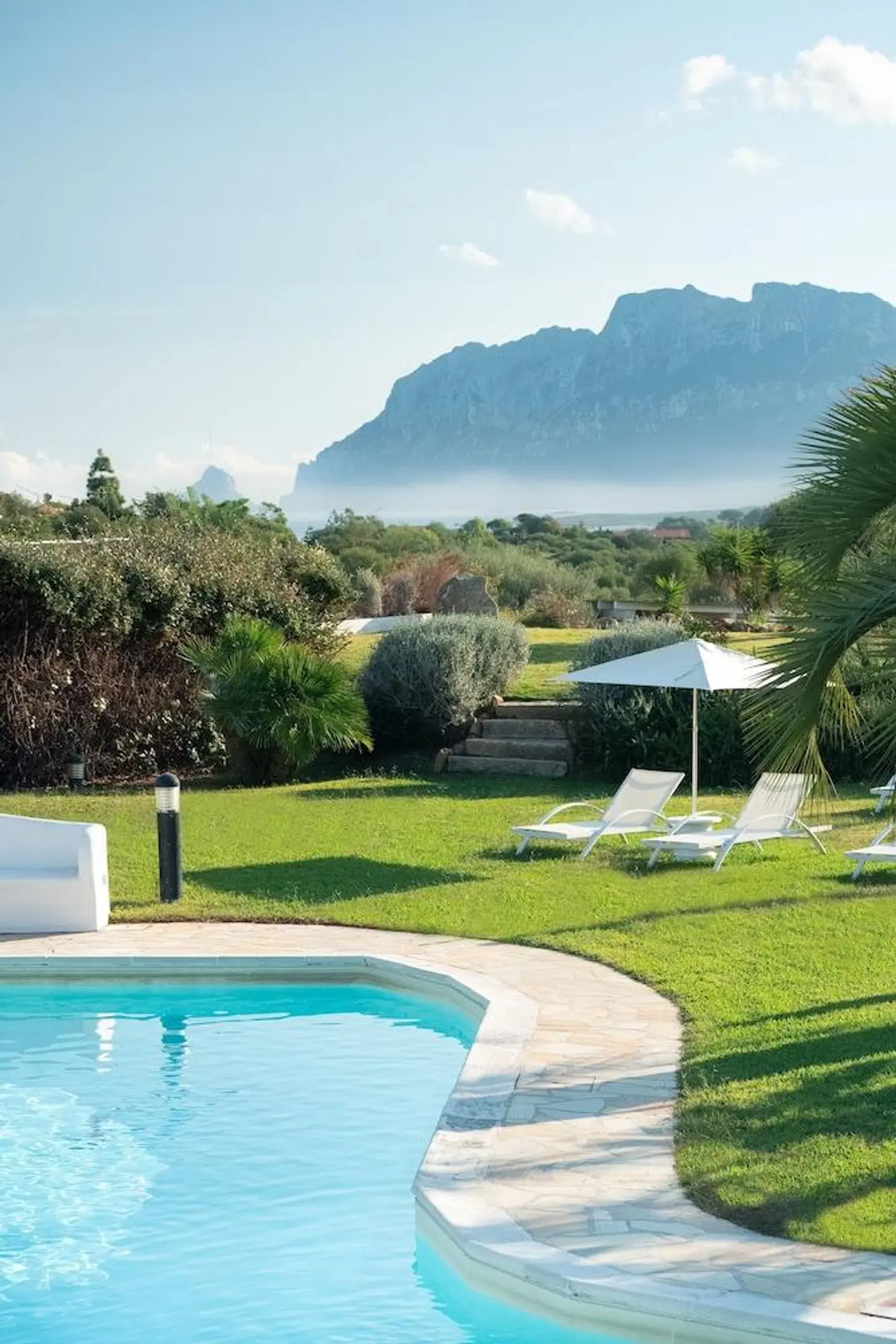 Ollastu OUTDOOR_POOL