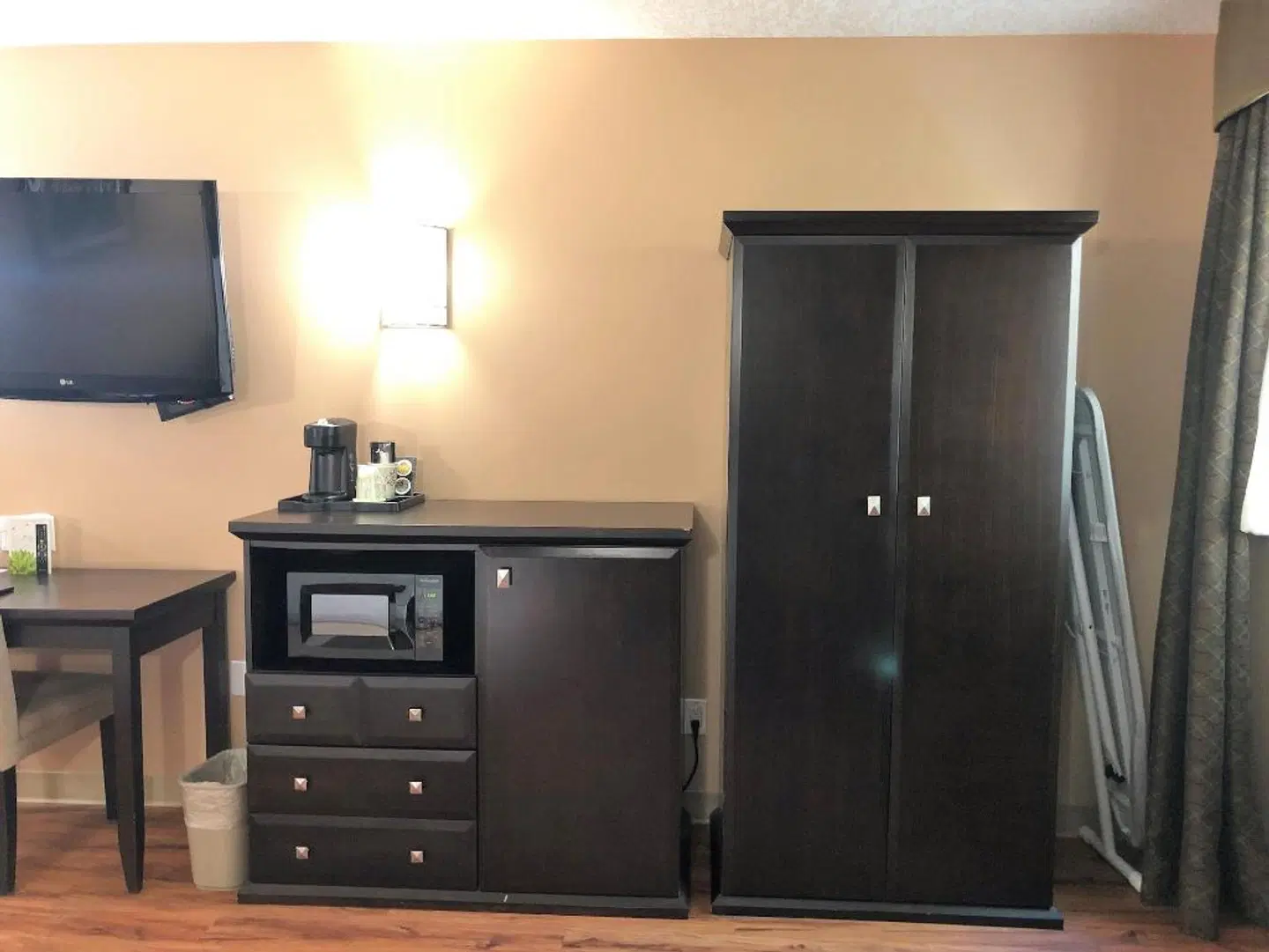 Sawridge Inn and Conference Centre Peace River ROOM_EXAMPLE