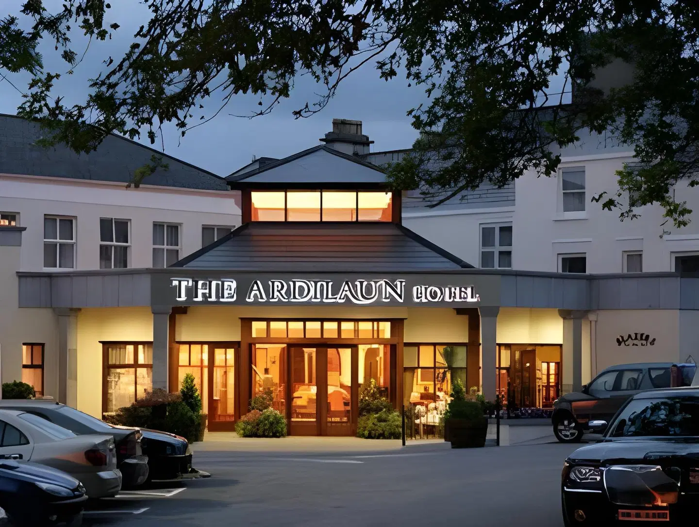 The Ardilaun Hotel EXTERIOR