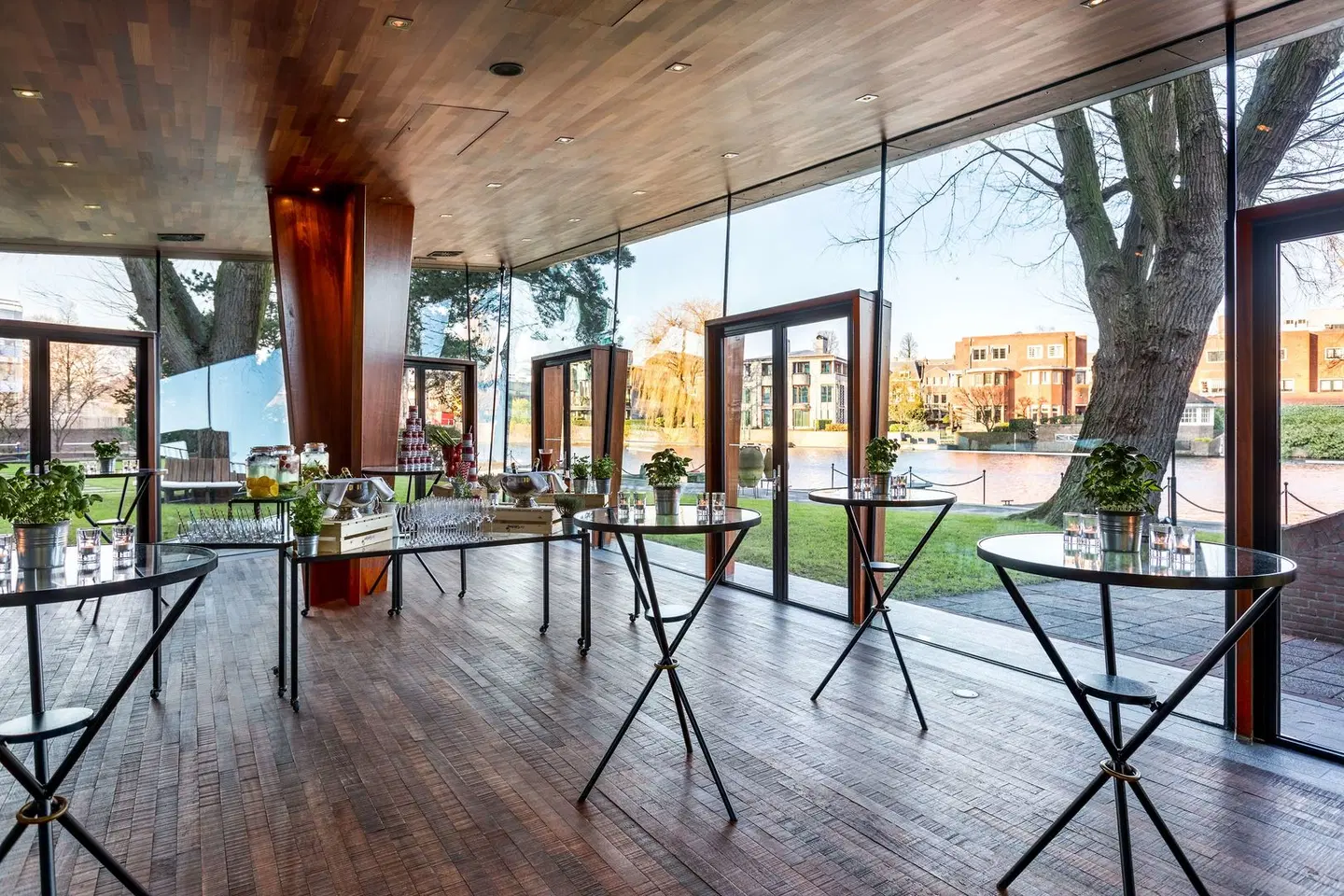 Hilton Amsterdam Hallenbad