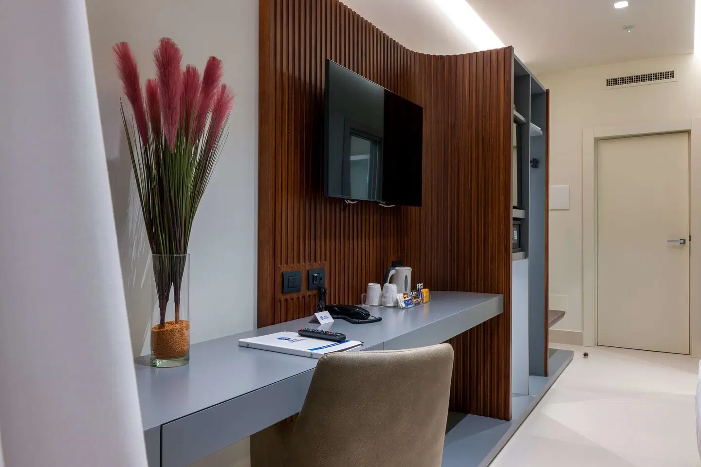 Best Western Hotel Ferrari Badezimmer