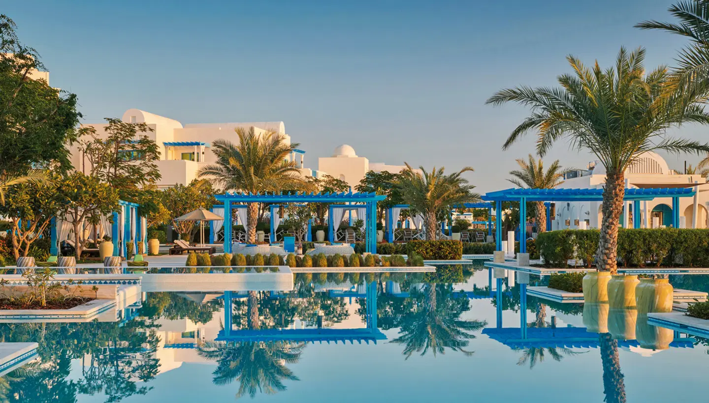 Hilton Salwa Beach Resort & Villas OUTDOOR_POOL