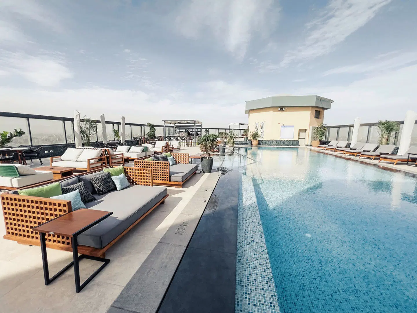 Fairmont Nile City OUTDOOR_POOL