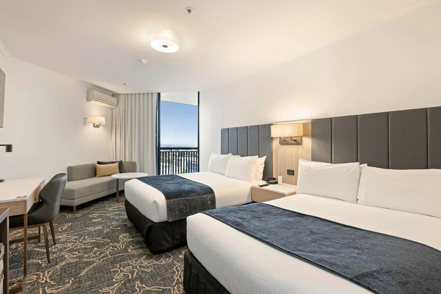 Grand Chancellor Brisbane ROOM_EXAMPLE