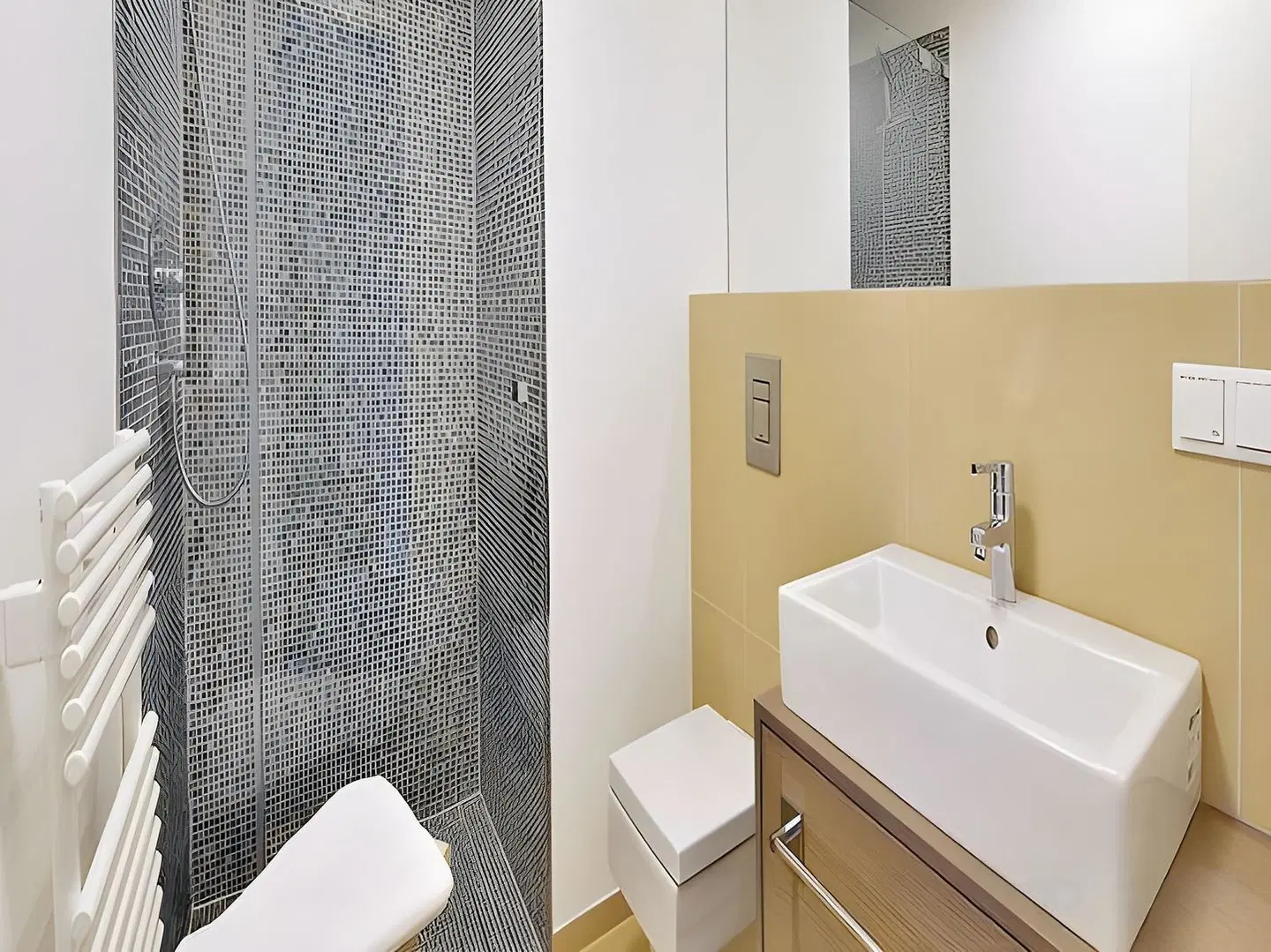 DORMERO Strandhotel Rügen Badezimmer