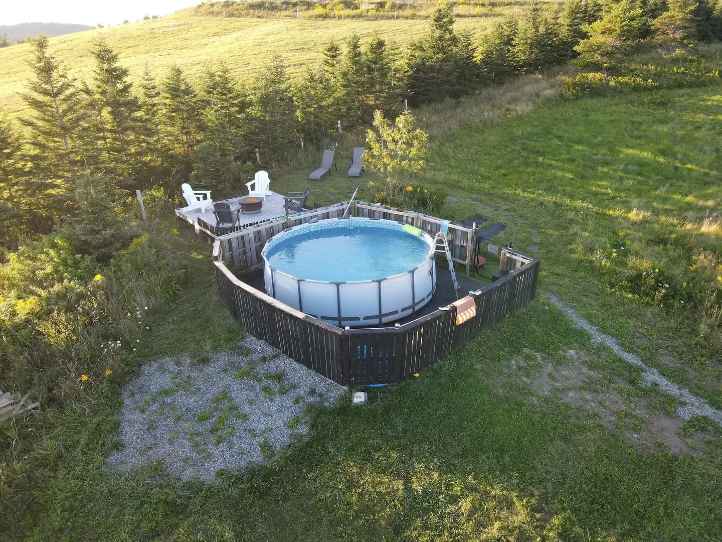 The Iona Heights Inn OUTDOOR_POOL