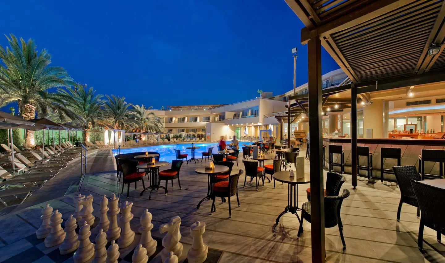 Minos Hotel OUTDOOR_POOL