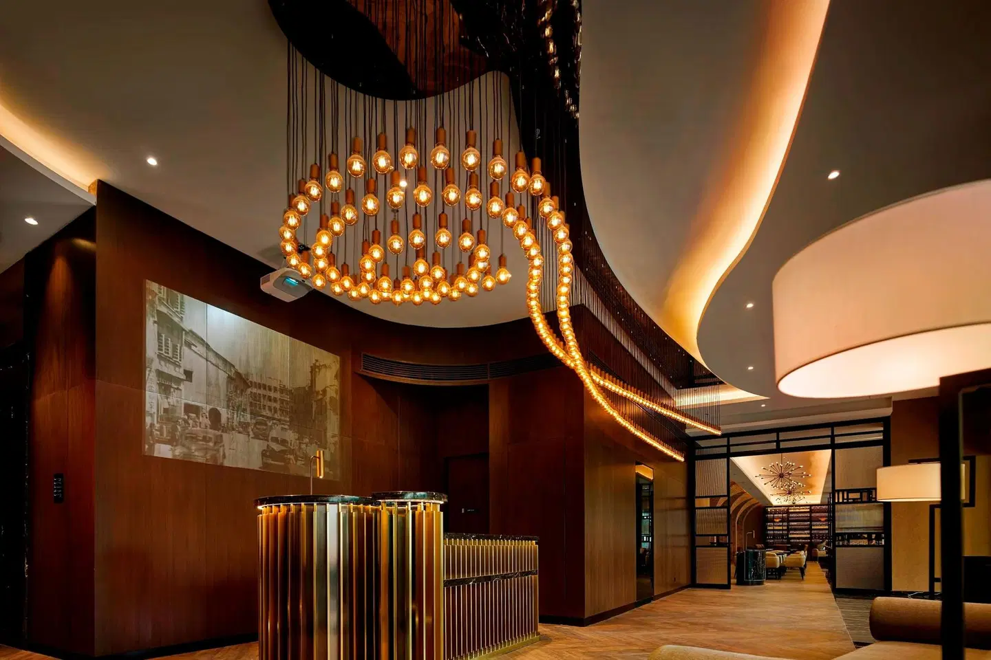 Stripes Kuala Lumpur, Autograph Collection LOUNGE_LOBBY