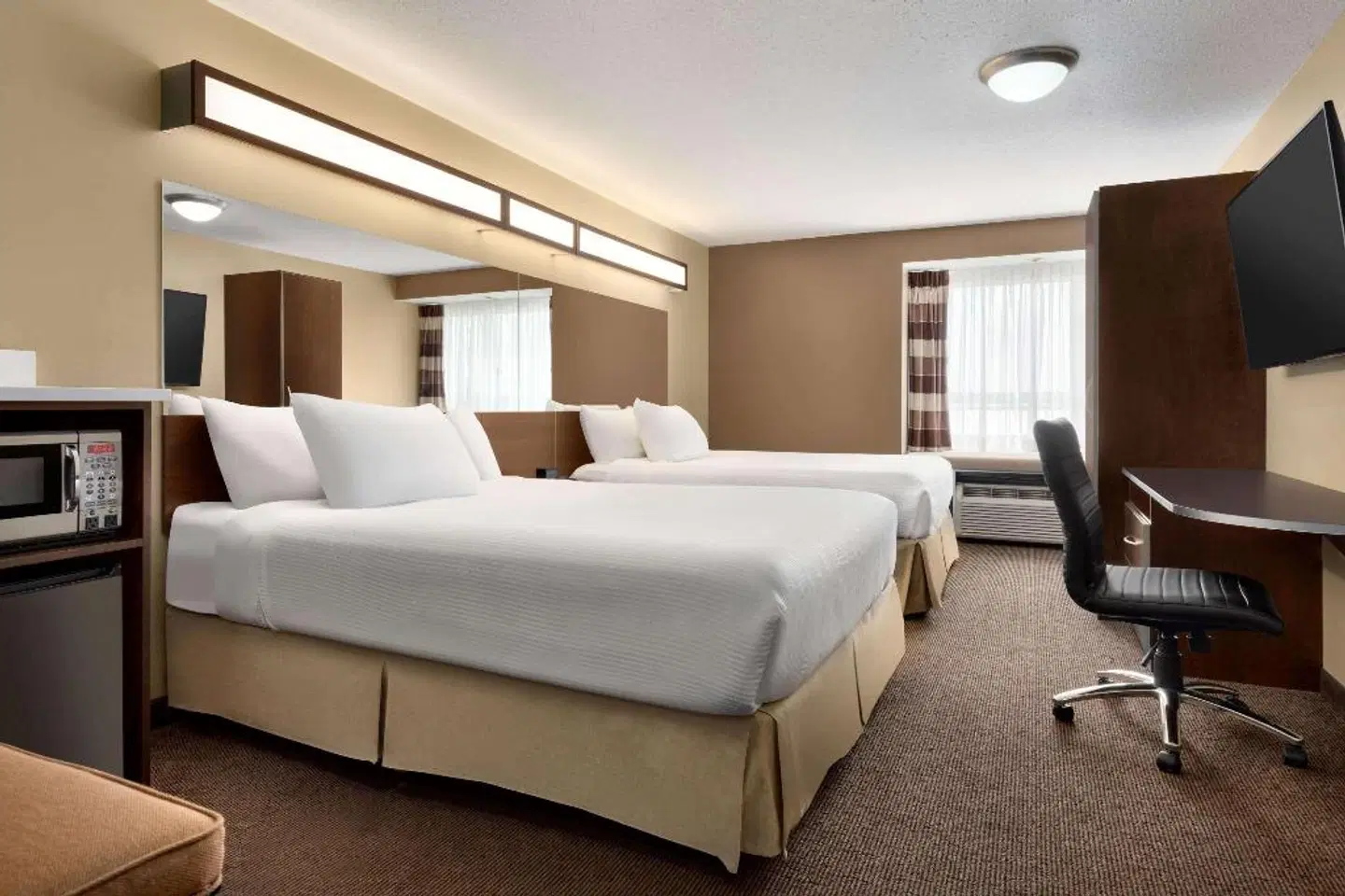 Microtel Inn & Suites by Wyndham Estevan ROOM_EXAMPLE