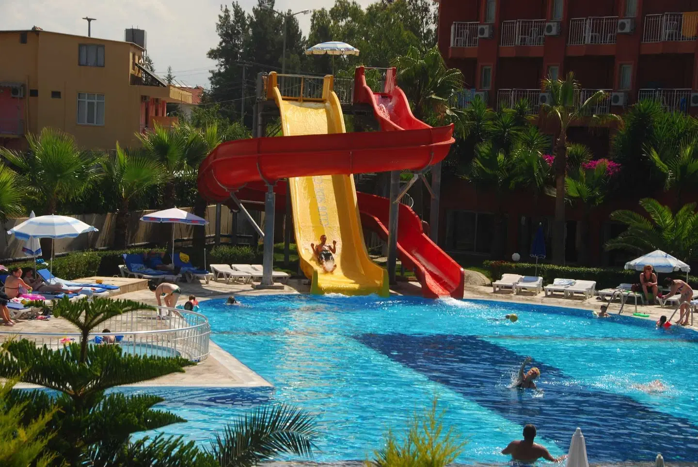 Hotel Side Coast OUTDOOR_POOL