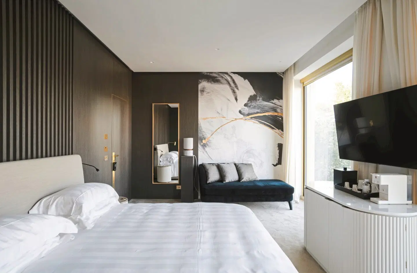 The First Roma Musica ROOM_EXAMPLE