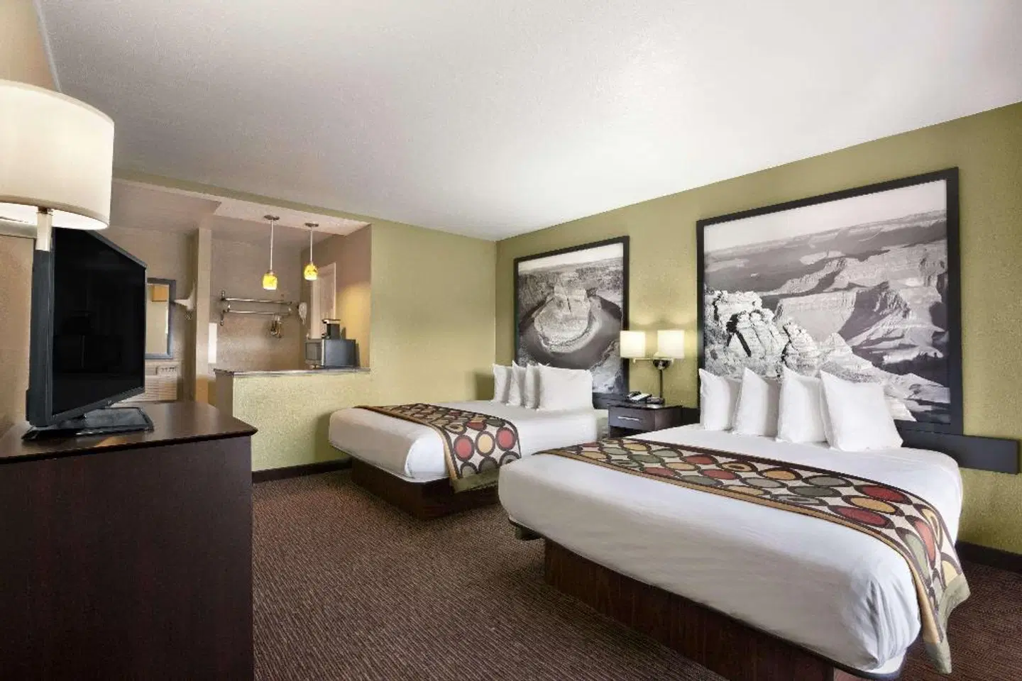 Super 8 by Wyndham NAU Downtown Conference Center ROOM_EXAMPLE