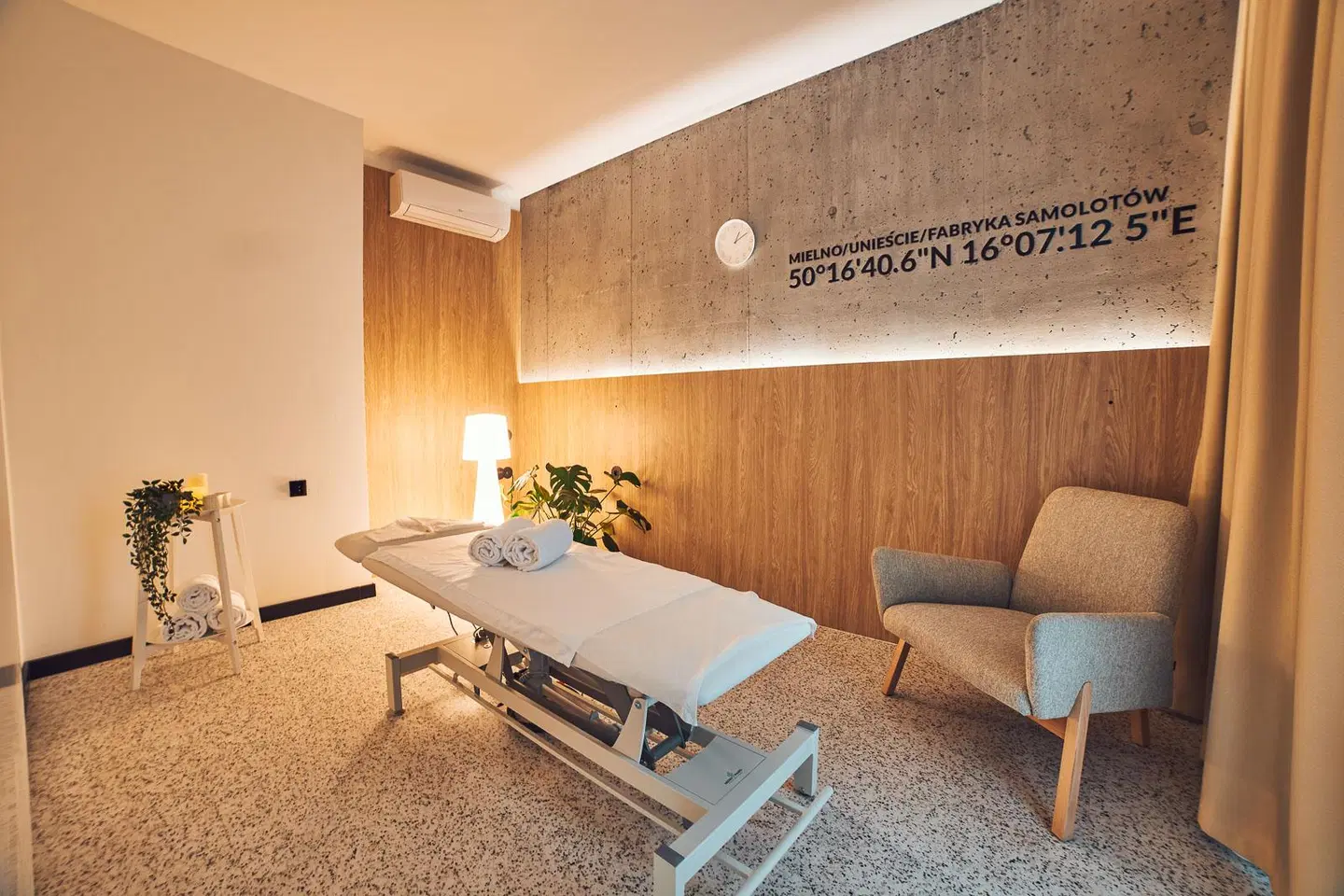 ARCHE Fabryka Samolotów w Mielnie ROOM_EXAMPLE