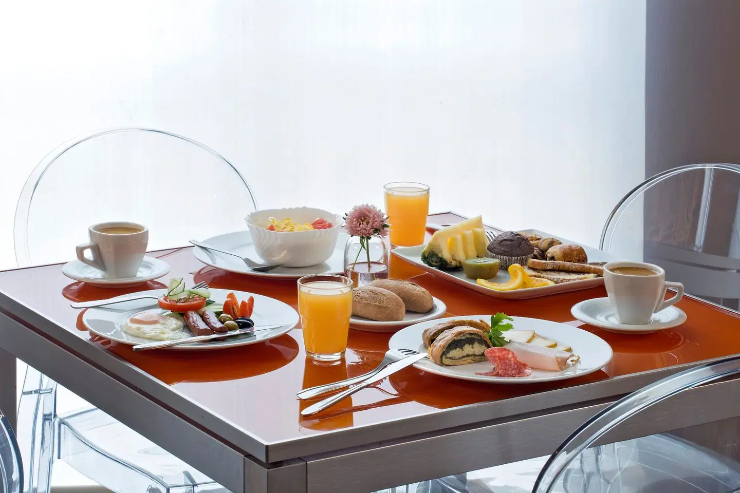 Central Hotel, Trademark Collection by Wyndham Restaurant