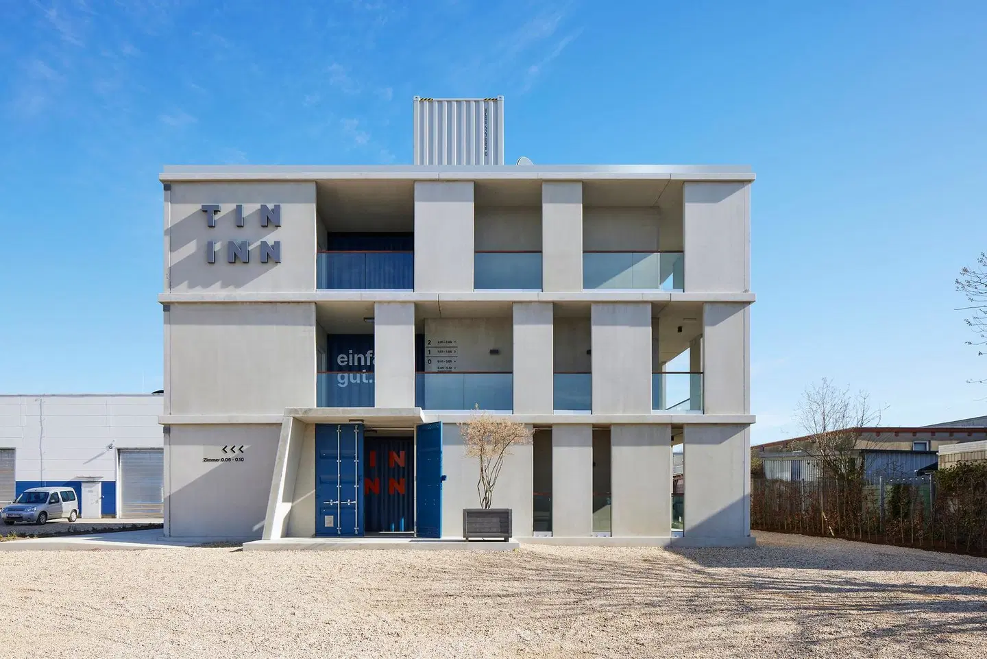 TIN INN Erkelenz EXTERIOR