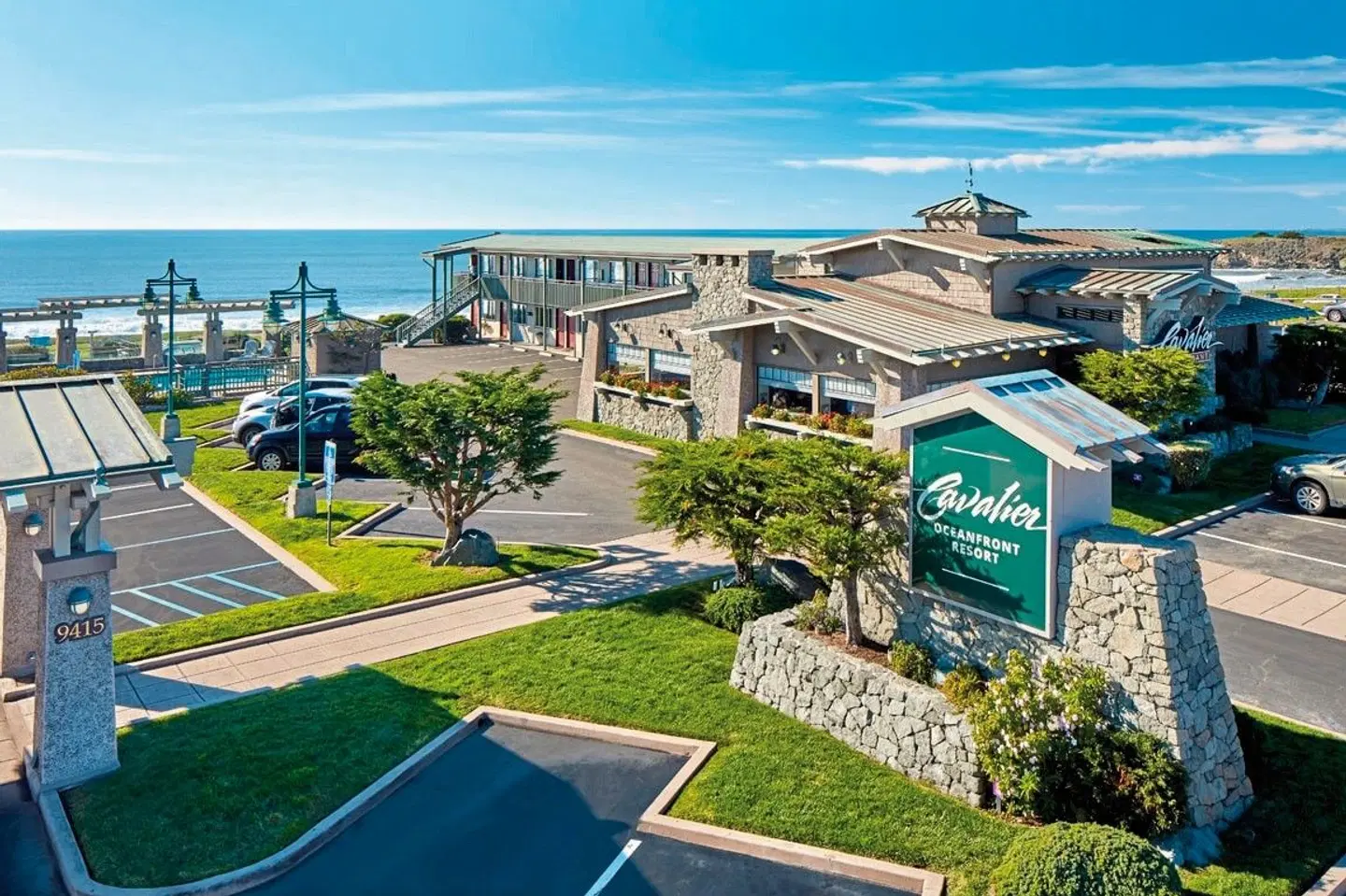 Cavalier Oceanfront Resort EXTERIOR