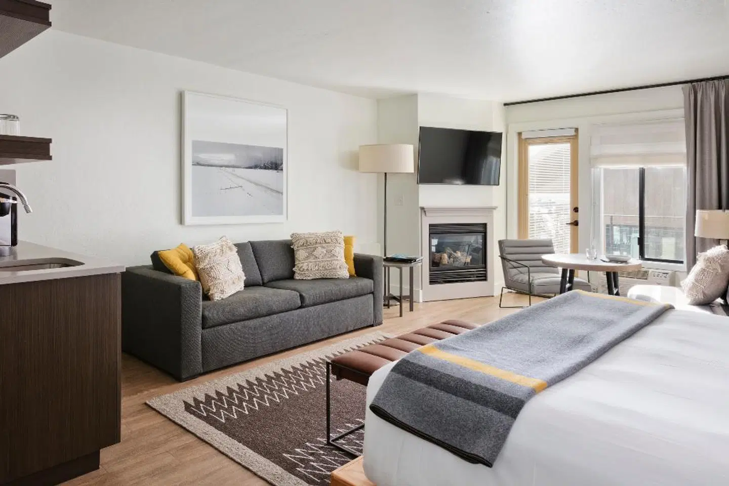 Continuum ROOM_EXAMPLE