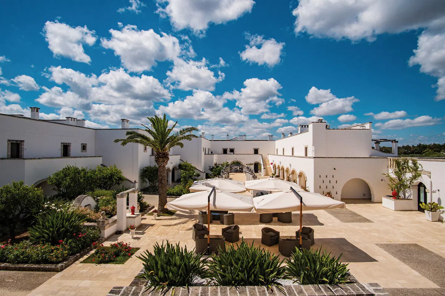 Borgobianco Resort & Spa EXTERIOR