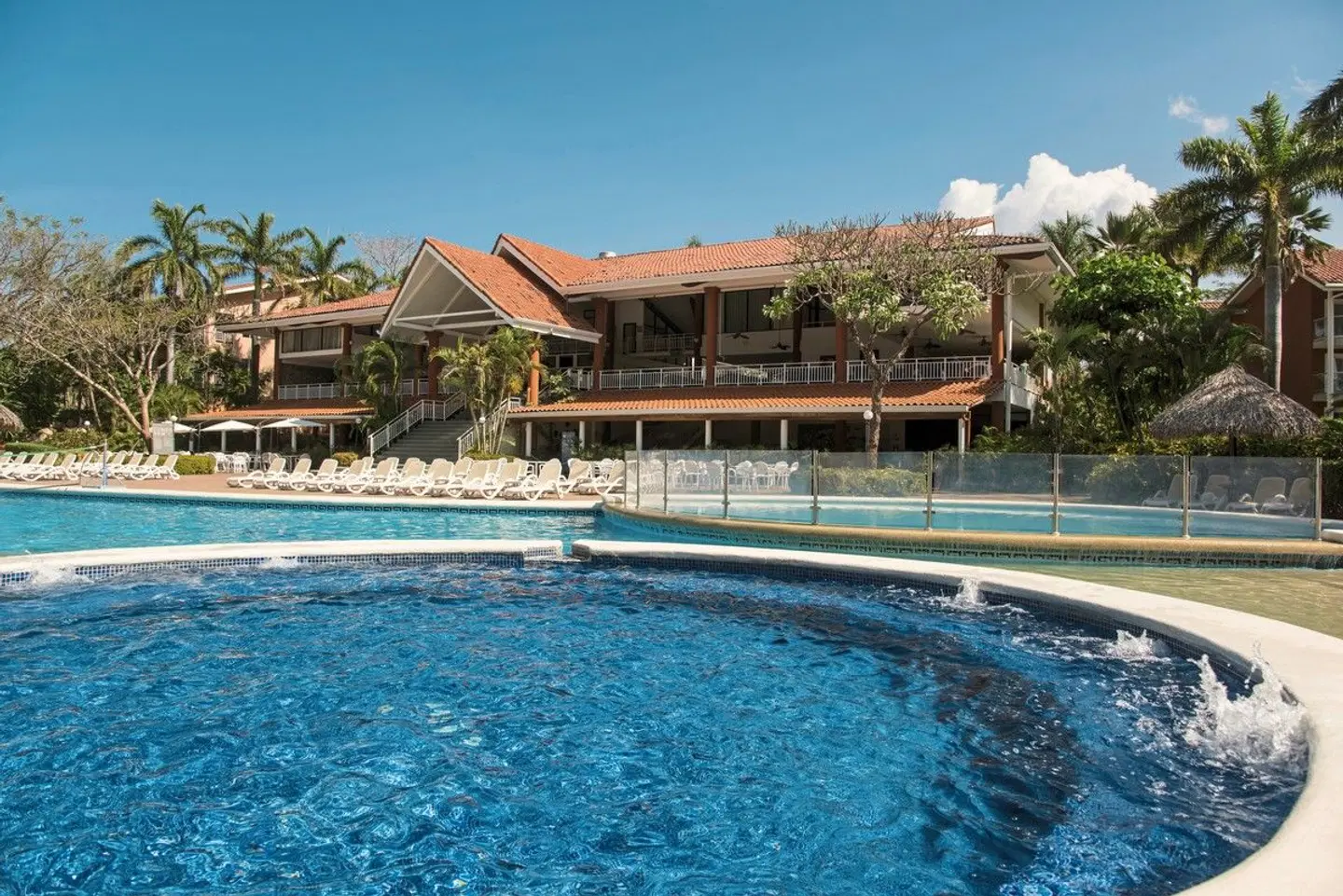 Occidental Tamarindo OUTDOOR_POOL