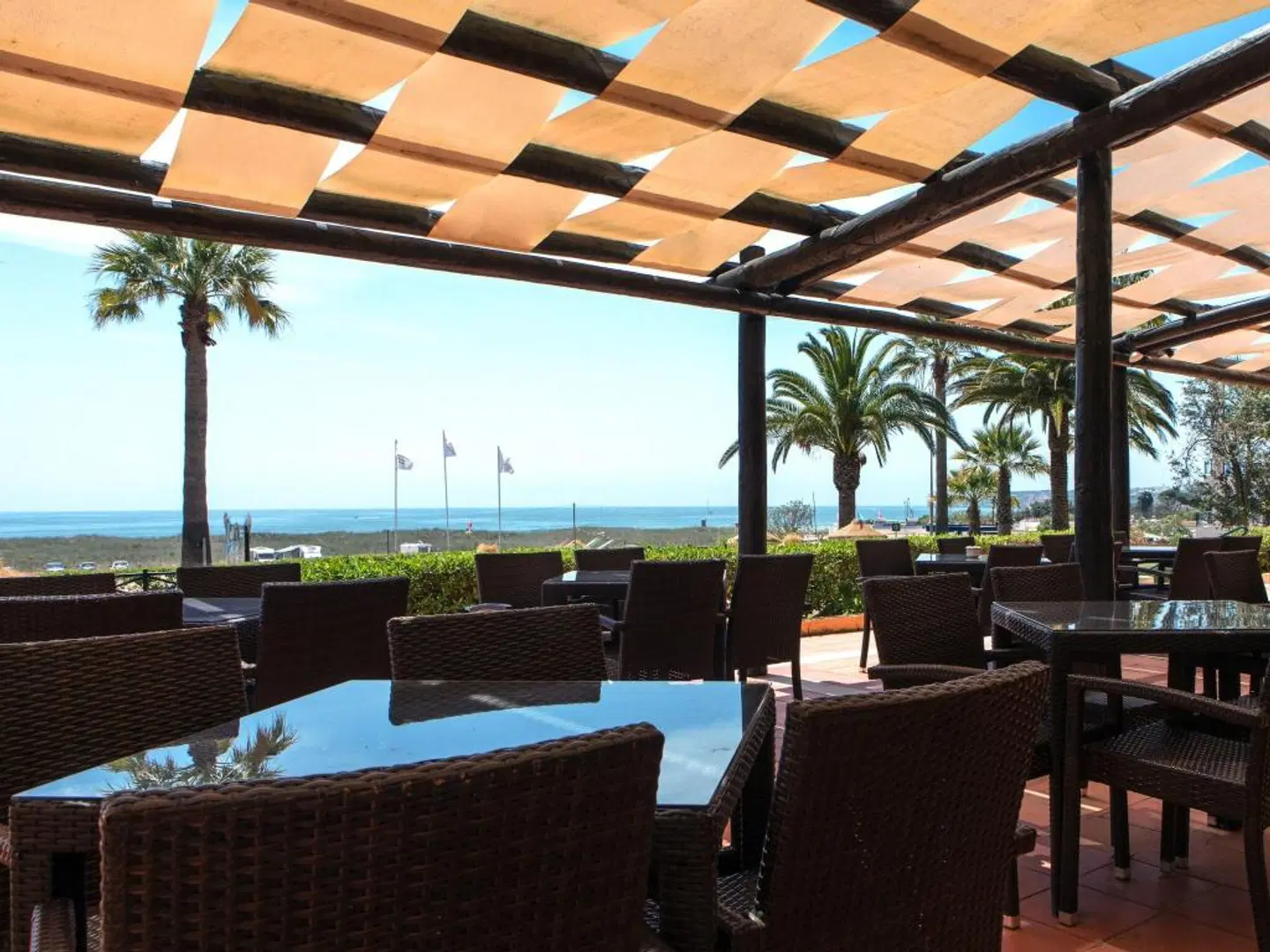 Dom Pedro Lagos Terrasse