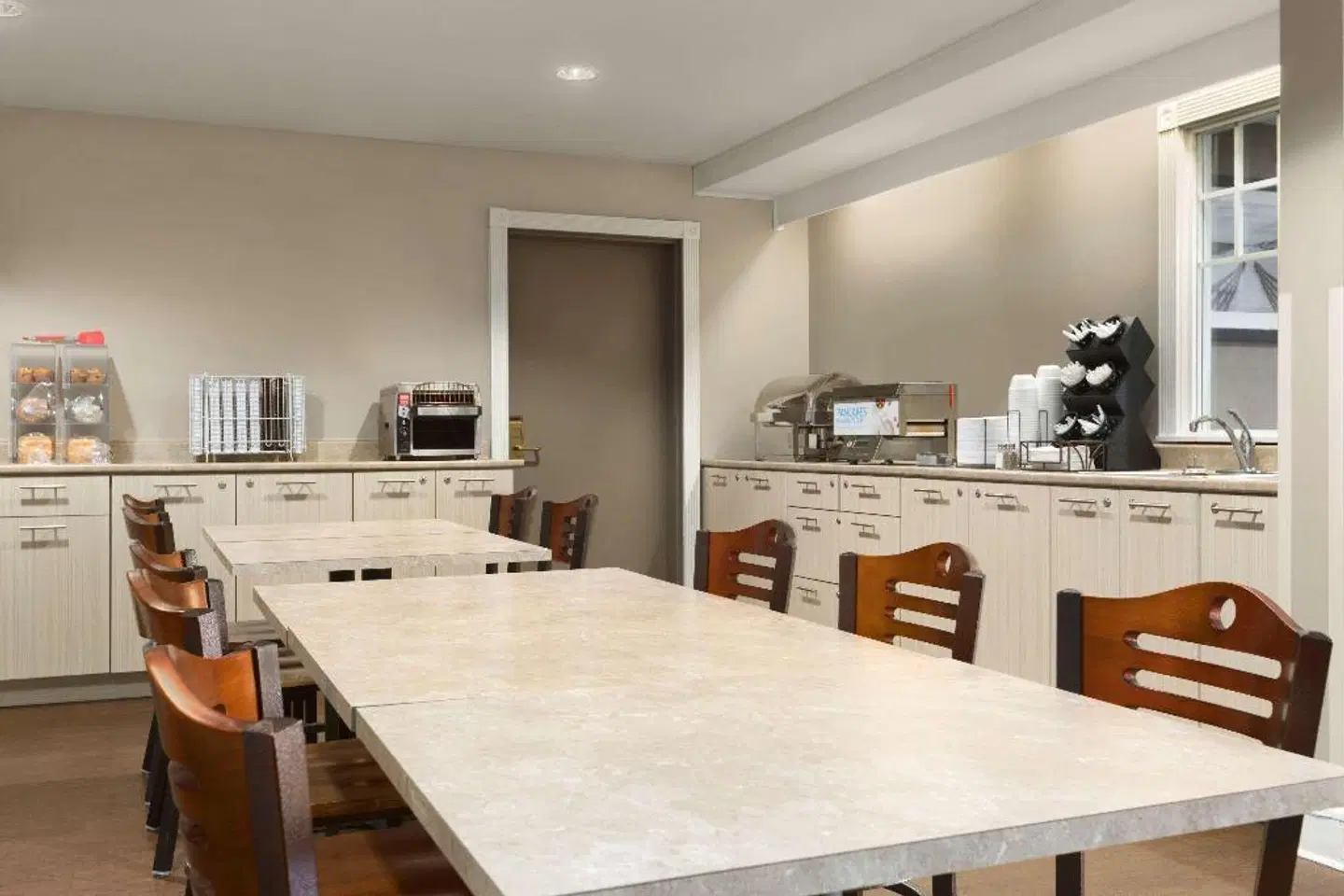 Travelodge Saint John ROOM_EXAMPLE