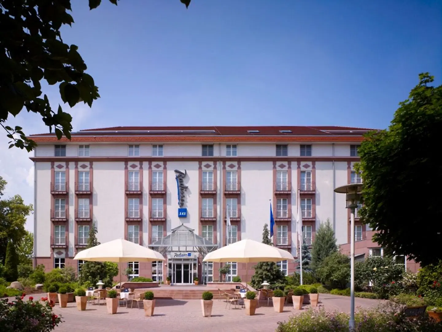 Radisson Blu Halle-Merseburg EXTERIOR