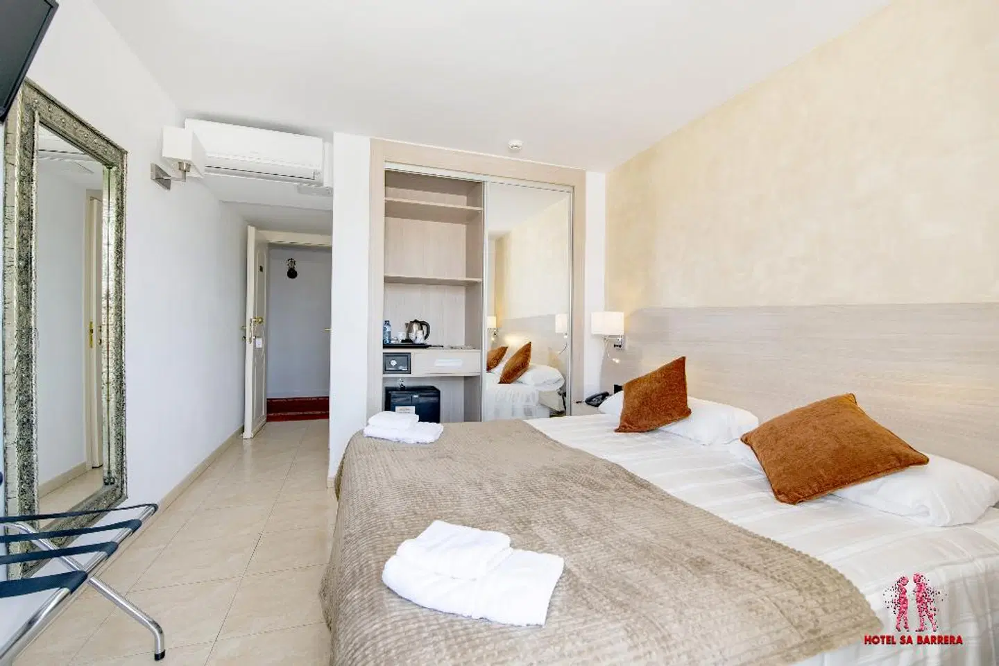 Sa Barrera ROOM_EXAMPLE