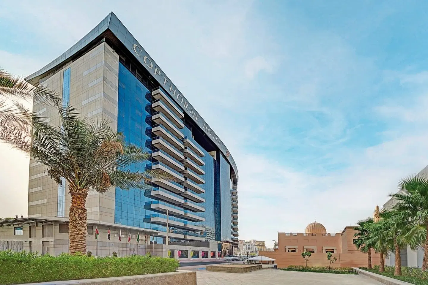 Copthorne Hotel Dubai EXTERIOR