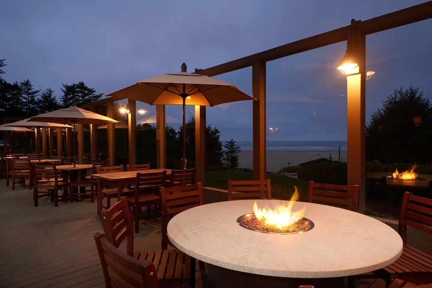 Best Western Agate Beach Inn Terrasse