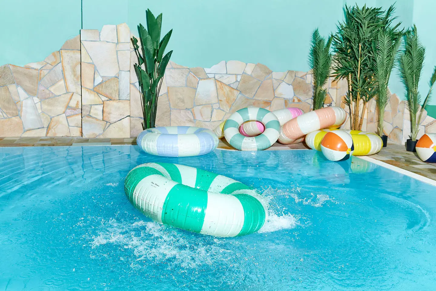 carpe solem KAPOOM OUTDOOR_POOL