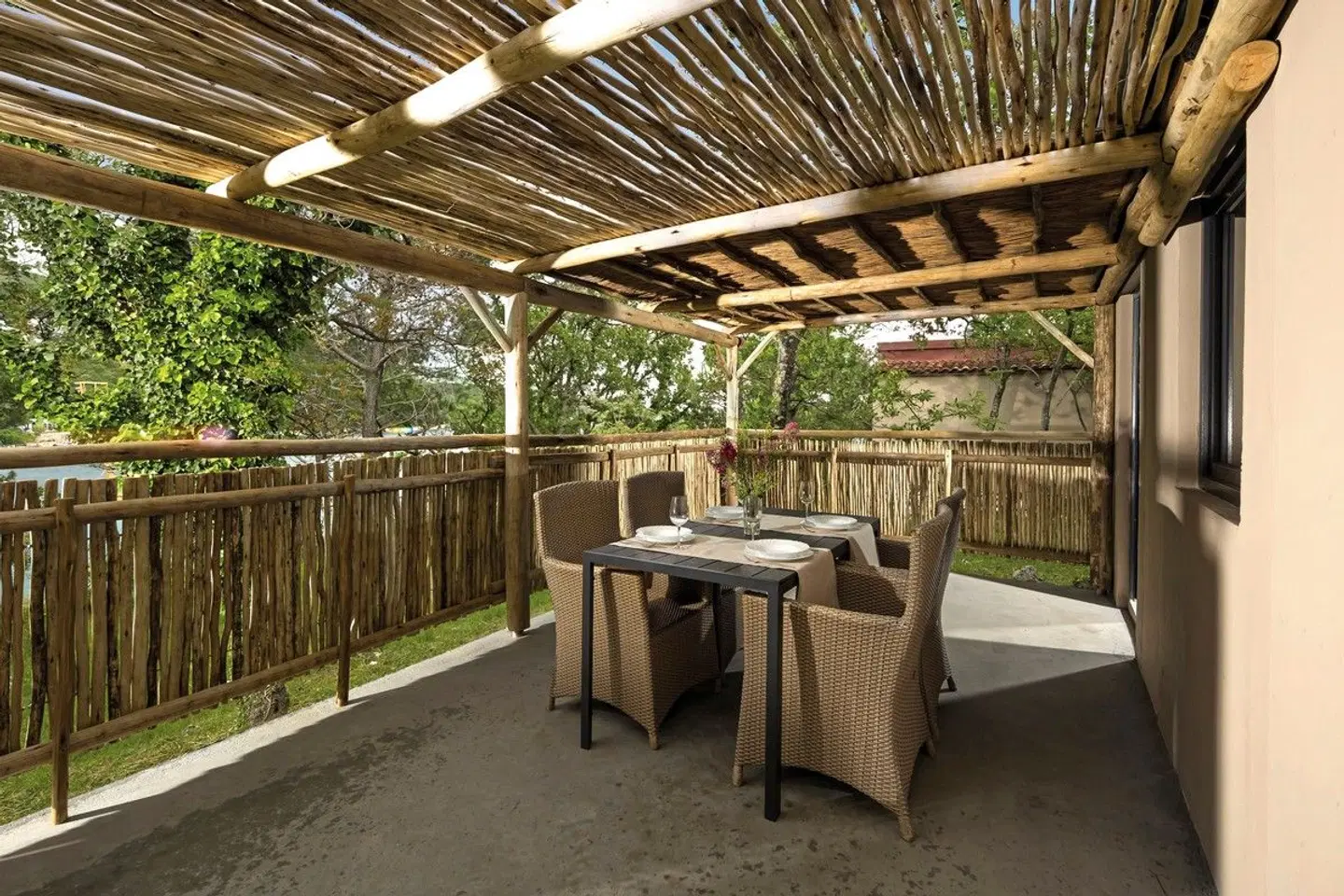 Holiday Homes Kacjak Terrasse