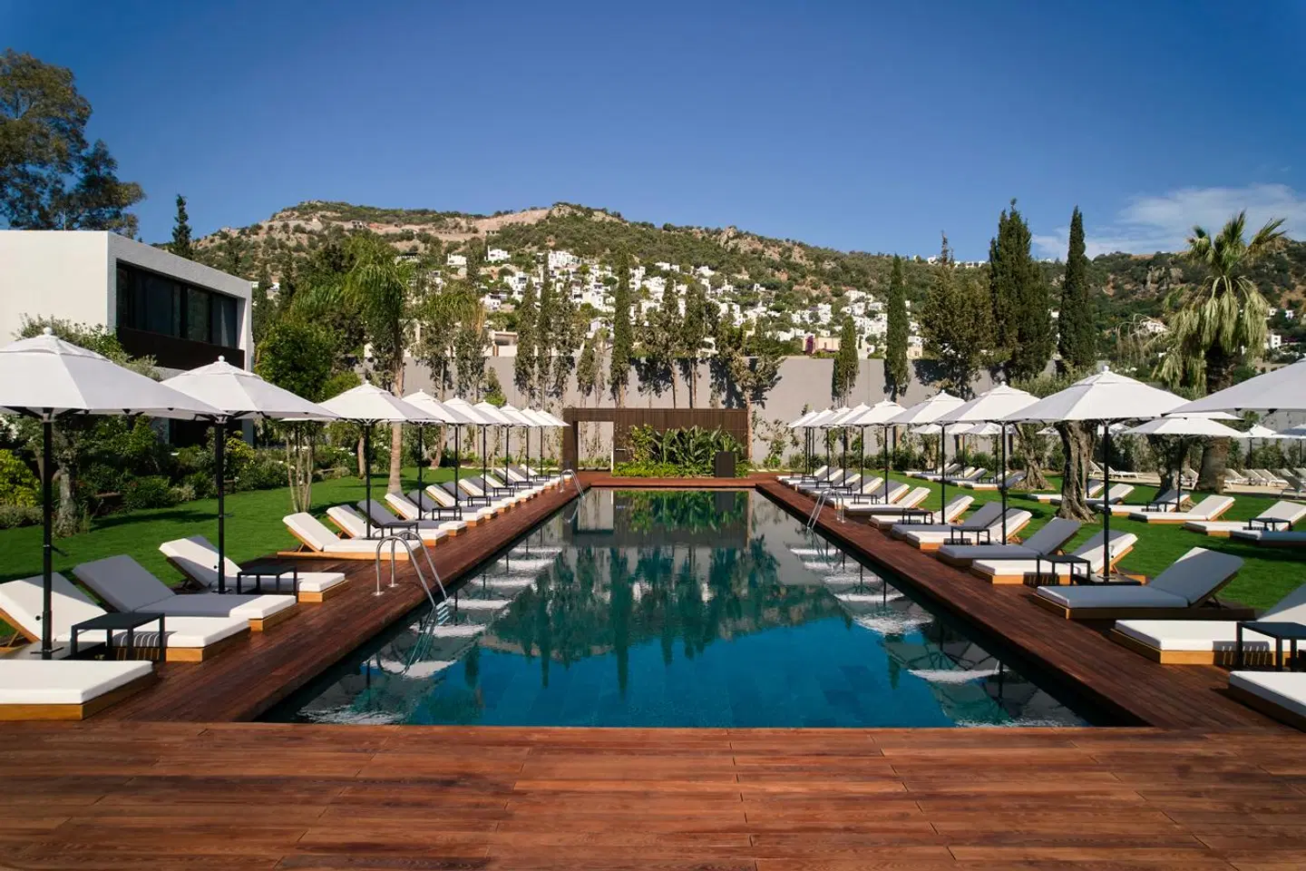 Caja by Maxx Royal OUTDOOR_POOL