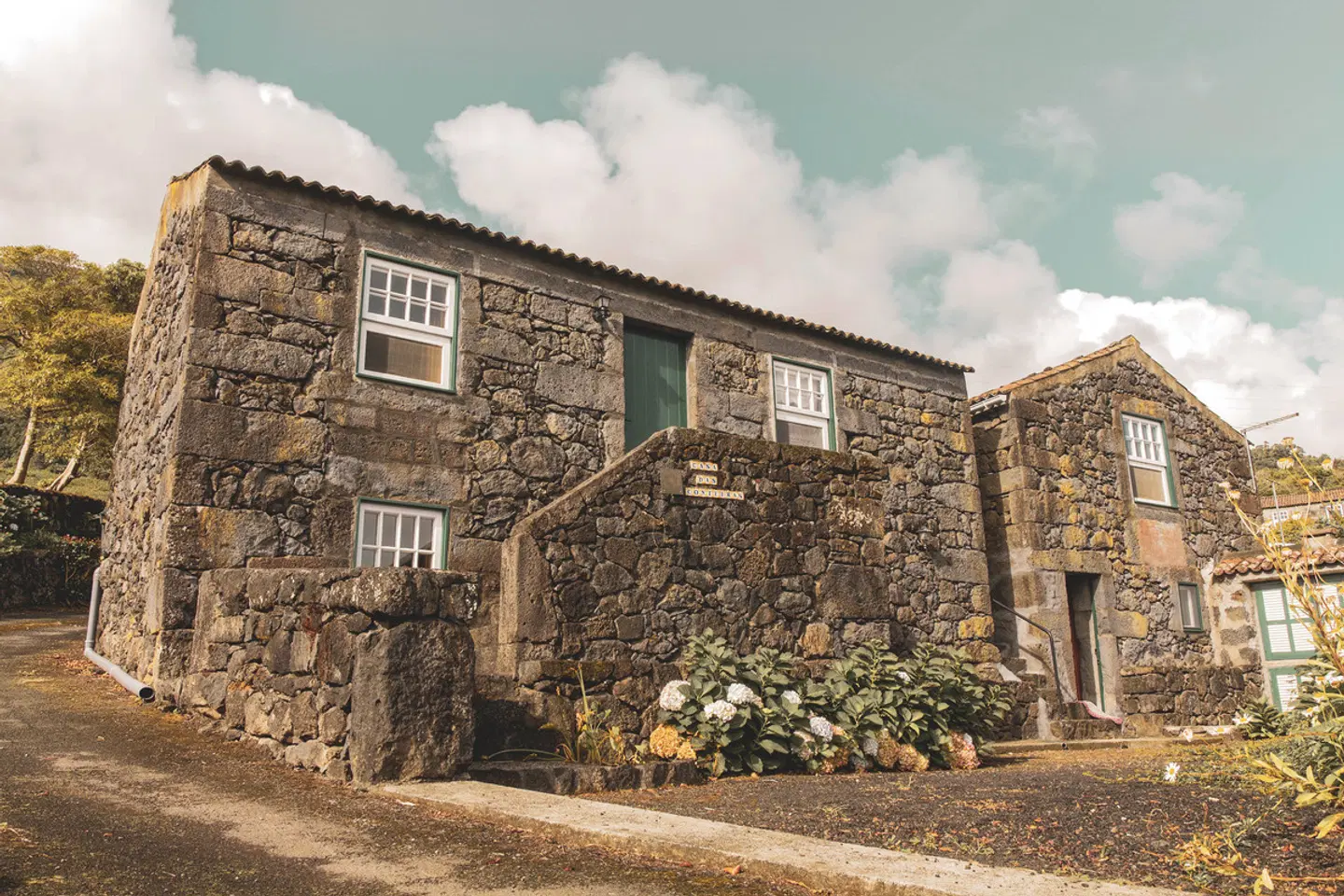 Adegas Do Pico EXTERIOR