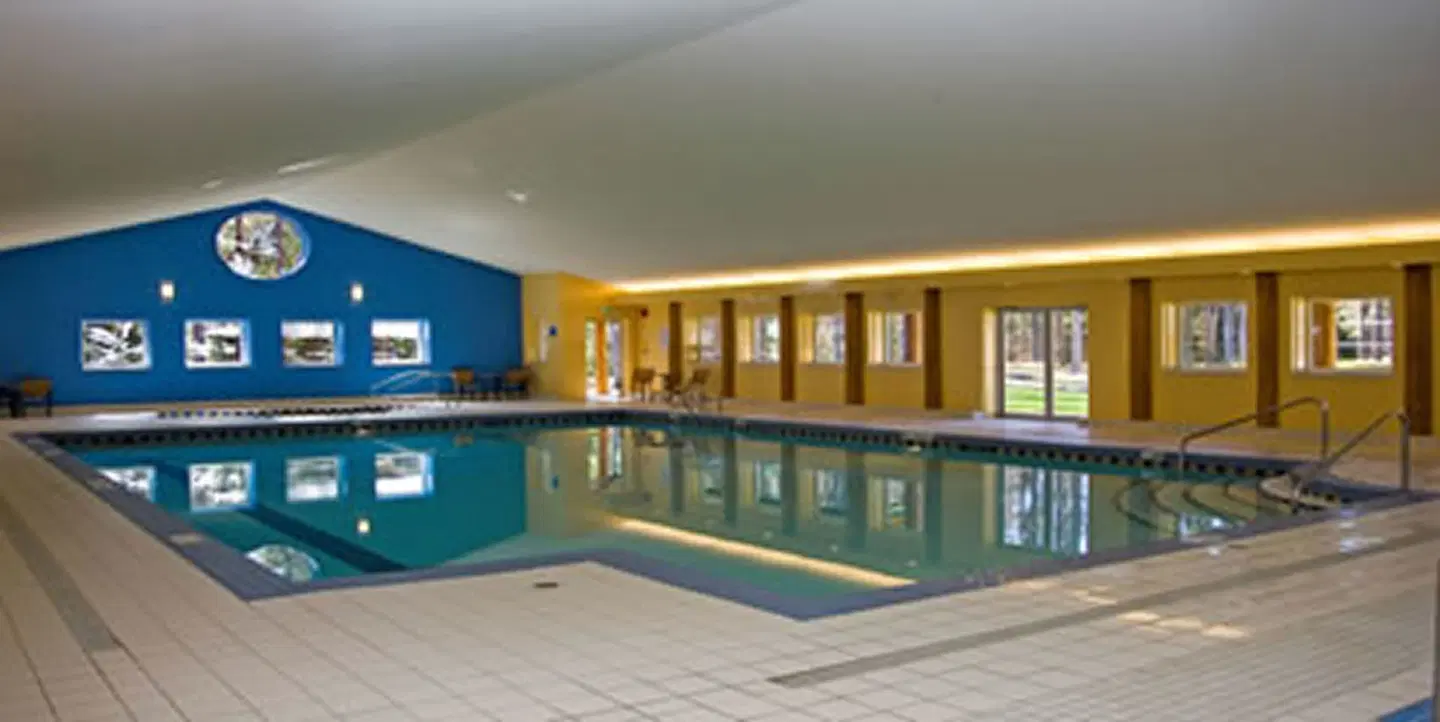 Manning Park Resort Hallenbad